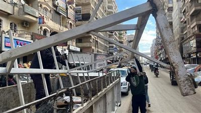  قوات الأمن تشن حملة مكبرة لرفع الإشغالات في دمياط