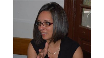  مي التلمساني: الجنس من أصعب الموضوعات في الكتابة.. وأحاول التحرر من العيب والحرام | حوار