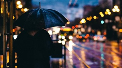 أمطار وتقلبات جوية.. الأرصاد تكشف حالة الطقس بداية من الخميس وحتى أول أيام العام الجديد │ بث مباشر