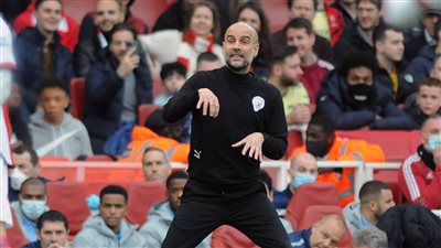 جورديولا يعلن إصابة ثنائي جديد في الفريق بفيروس كورونا
