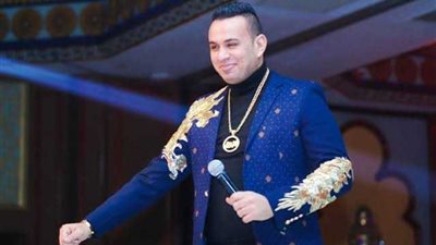 أنا سعيد جدا.. محمود الليثي ينعى زوج أخته بابتسامة وتهنئة برأس السنة| فيديو جراف
