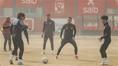 لمواجهة كورونا.. موسيماني يحاضر اللاعبين في التتش بدلا من قاعة الاجتماعات