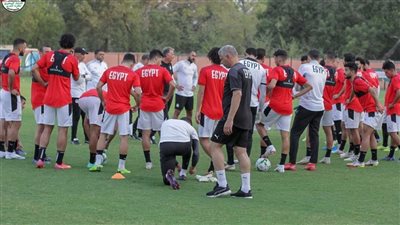 سمير كمونة: النتيجة أهم من الأداء أمام نيجيريا.. ونحترم اختيارات كيروش