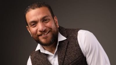 السيناريست أحمد صبحي ينتهي من كتابة رواية أوهام الكهف