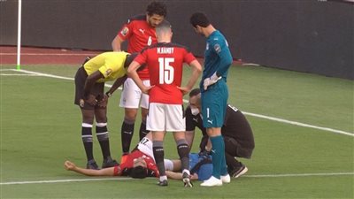 مصدر بالأهلي يكشف التفاصيل الكاملة في ملف إصابة أكرم توفيق | خاص