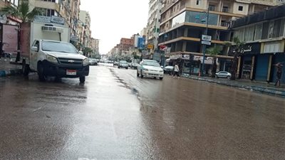 انخفاض الحرارة وأمطار رعدية في مطروح.. وتحذيرات بعدم نزول المياه