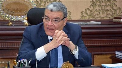 محافظ المنيا يوجه بمنح المزيد من التيسيرات لإقامة مشروعات صغيرة
