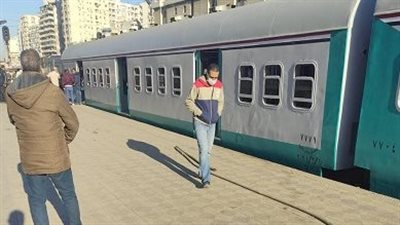 بعد أنباء تأجيل مشروع المترو.. استمرار حركة قطارات أبو قير في الإسكندرية | بث مباشر 
