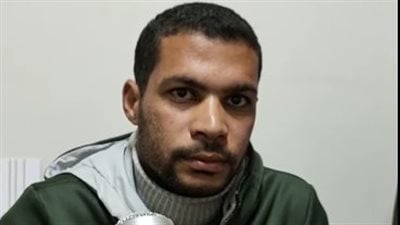 عاد وتفاجأ بطفل رضيع.. زوج يروي تفاصيل خيانة زوجته له خلال سفره | بث مباشر