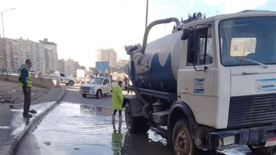 استعدادًا للأمطار.. الصرف الصحي بالإسكندرية تعلن رفع حالة التأهب