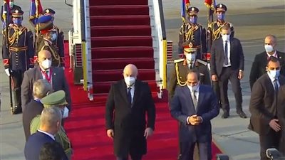 جزائريون عن زيارة الرئيس تبون للقاهرة: مرحلة جديدة من العلاقات.. ونتمنى التوصل لتحالف استراتيجي اقتصادي وعسكري