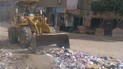 رئيس مركز سمالوط: حملات مستمرة للحفاظ على نظافة الأحياء والقرى