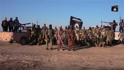 داعش يطل بوجهه القبيح من جديد في سوريا وليبيا والعراق.. لماذا الآن؟ | تقرير