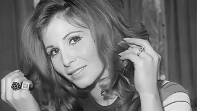 رفضت حب عبد الحليم حافظ فتأثرت نجوميتها.. لمحات من حياة زيزي البدراوي في ذكرى وفاتها 