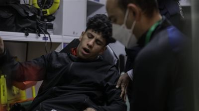 عبد الحفيظ يدعم عمار حمدي قبل جراحة الرباط الصليبي في النمسا