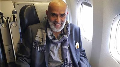 مصادر قريبة من أشرف السعد: يجري جراحة بالقلب في لندن حاليا