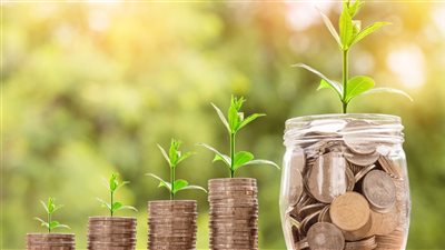 صحوة خليجية.. أدنوك الإماراتية تتفاوض مع البنوك لإصدار سندات خضراء 