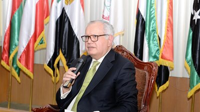 محمد العرابي: الطلاب الوافدون من أهم سبل تفعيل القوة الناعمة لمصر