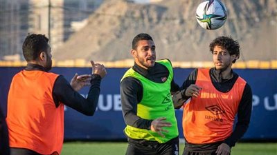الأهلي يبدأ تحضيراته لمواجهة الهلال السعودي في مونديال الأندية