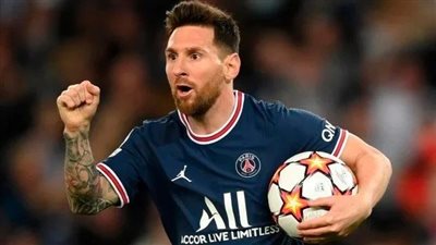 ميسي يقود تشكيل باريس سان جيرمان أمام ميتز في الدوري الفرنسي