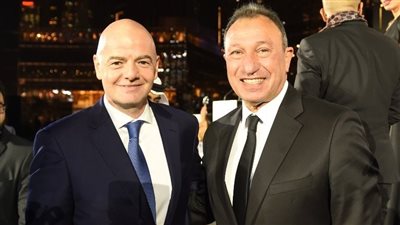 إنفانتينو يهنئ الخطيب ببرونزية كأس العالم.. ويشيد بجماهير الأهلي في مونديال الأندية