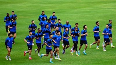شباب الزمالك ينتظمون في التدريبات الجماعية