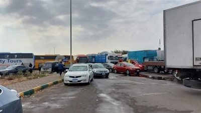 إعادة غلق الطرق الخارجية لرأس غارب عقب تجدد سقوط الأمطار