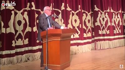 محافظ بورسعيد: عاوز مديرية التعليم تبقى فاضية بكرة وكله يبقى في المدارس | فيديو