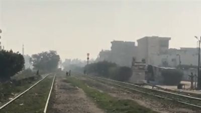 رياح مثيرة للأتربة وغيوم.. طقس غير مستقر يضرب كفر الشيخ | بث مباشر