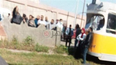 لعرضه في رمضان.. محمد رمضان يواصل تصوير مسلسل المشوار داخل ترام الإسكندرية |صور