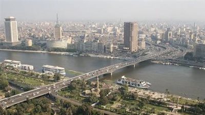 ذروة ارتفاع درجات الحرارة اليوم والعظمى بالقاهرة 27 درجة.. تكدس مروري بشوارع العاصمة | بث مباشر 