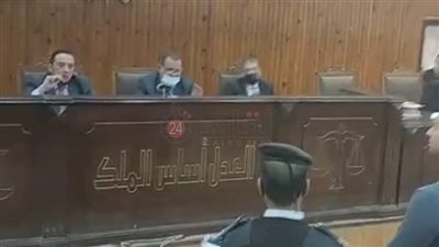 محامي كريم الهوارى: هناك شاهد بالقضية شهد زورًا لابتزاز والد موكلي