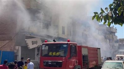 السيطرة على حريق اندلع في محل تسالي بالشرقية