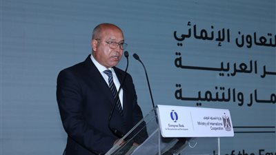  النقل: تمويل مشروع تطوير خط سكة حديد أبو قير وتحويله إلى مترو كهربائي عالي الكثافة