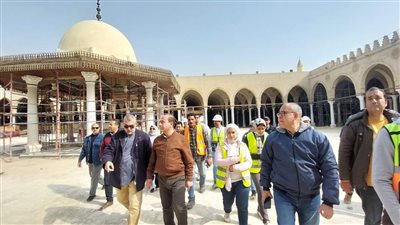 رئيس المركزي للتعمير يتفقد أعمال ترميم جامع عمرو بن العاص