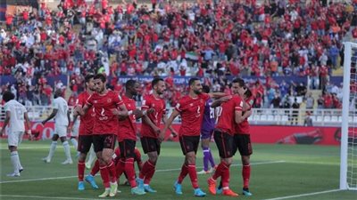 الأهلي يتسلم مكافأة برونزية كأس العالم للأندية