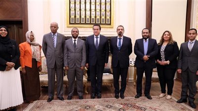 خالد عبد الغفار: حريصون على تيسير إجراءات تسجيل الأدوية المصرية بالسودان