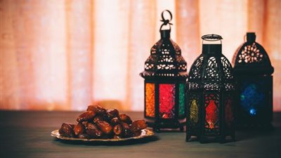 هل صام النبي العشر الأوائل من شهر ذي الحجة؟.. الإفتاء تجيب