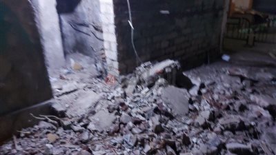 استخراج جثة سيدة من أسفل أنقاض العقار المنهار في البحر الأعظم