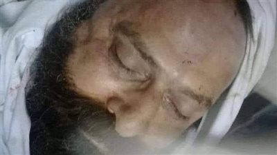 أول صورة لكاهن الإسكندرية بعد مقتله طعنًا على يد مُسن