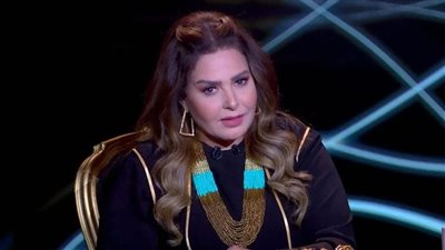 صابرين: ممكن أقدم دور راقصة عظيمة.. ورفضوني في التليفزيون عشان حواجبي | فيديوجراف