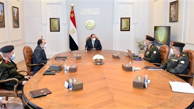 السيسي يتابع الموقف التنفيذي لمشروعات الهيئة الهندسية وتطوير منشآت العاصمة الإدارية 