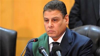 المستشار محمد شيرين بمحاكمة محمود عزت: هادم الوطن تلفظه الأرض وسيعيش أمد الدهر متسمًا بالعار