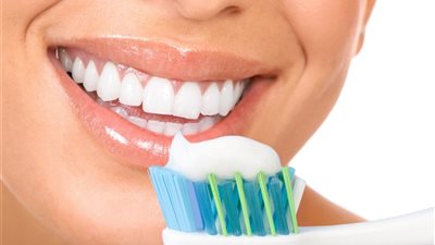  5 مشكلات صحية طارئة.. أضرار خطيرة بسبب عدم نظافة الأسنان