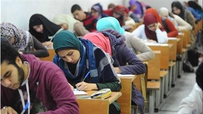 بث مباشر | طلاب أولى ثانوي يؤدون آخر تدريب على اختبارات التابلت في مادة الأحياء بالجيزة