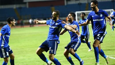 سموحة يقتحم المربع الذهبي للدوري بثنائية في شباك المصري البورسعيدي