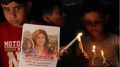 تراجع إسرائيلي.. مقربون من حكومة بينيت يؤكدون تورط الاحتلال في اغتيال أبو عاقلة 