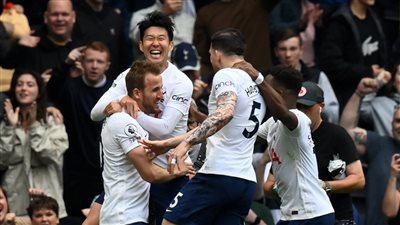 أنباء عن إصابات بالتسمم بين لاعبي توتنهام قبل مواجهة حسم التأهل لدوري الأبطال