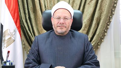 المفتي: الرؤية لها معايير محدَّدة وليست قائمة على الهوى.. ولا تعارض بين الشرع وعلم الفلك