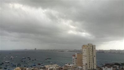 سماء غائمة ورطوبة مرتفعة.. الأرصاد تعلن حالة الطقس غدًا الثلاثاء 28 يونيو 2022